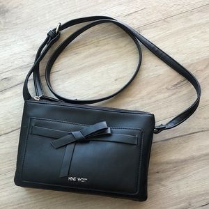Functional & cute crossbody bag